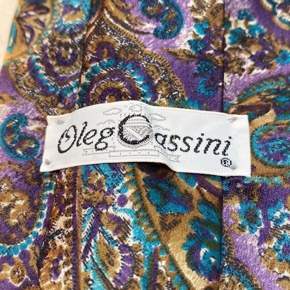 Oleg Cassini Tie  - Picture 1 of 3